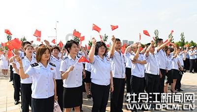 中国花样滑冰女单获得过金牌么？谁获得的首枚金牌？游戏画面