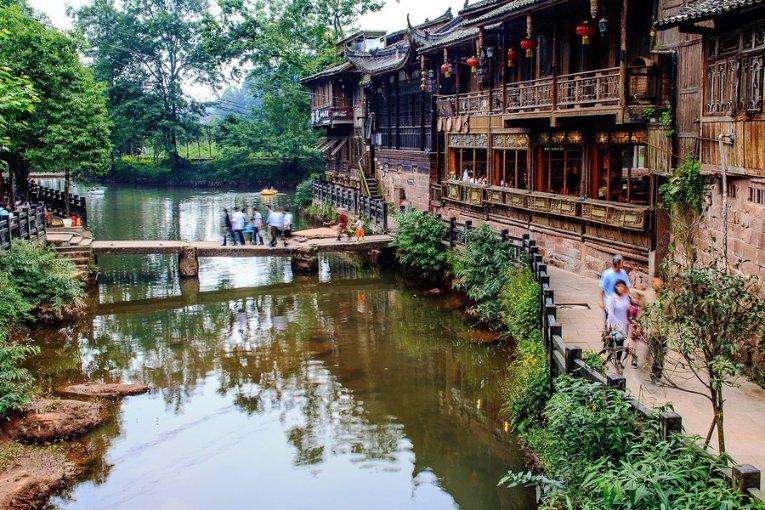 蛇吃金钥匙
